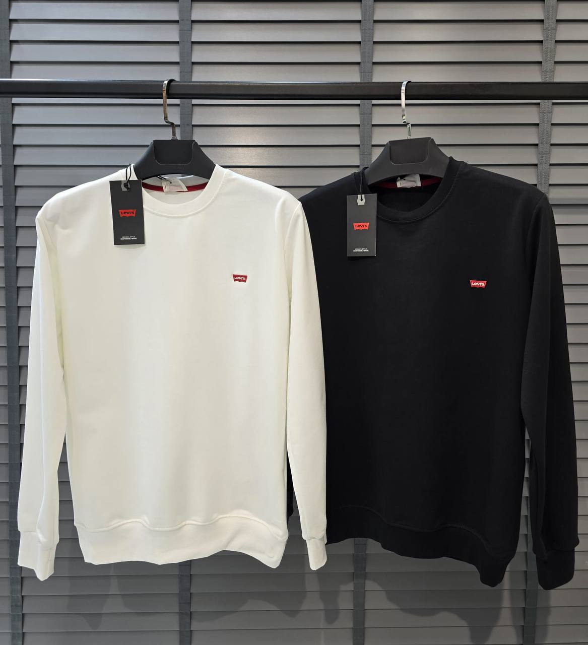 Levi's Yeni Bisiklet Yaka Erkek Sweatshirt