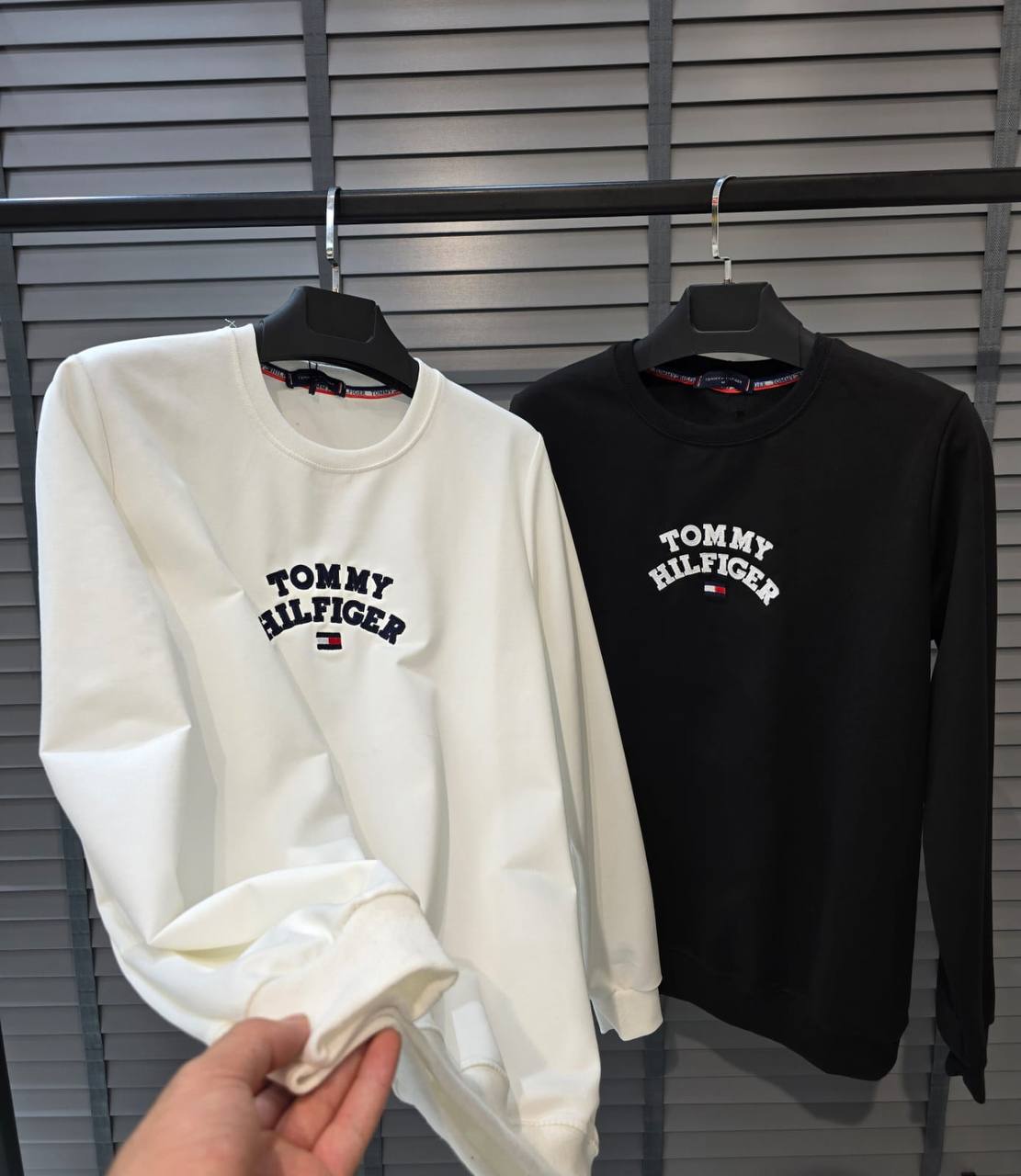 Tommy Hilfiger Erkek Sweatshirt